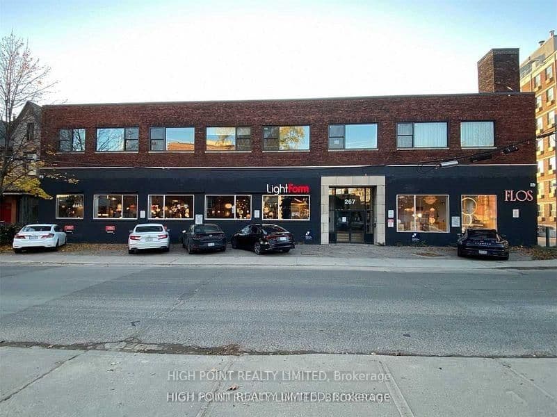 267 Niagara Street, Unit 101 - Image 1