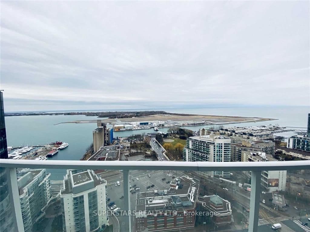 17 Bathurst Street, Unit 3516A thumbnail 16
