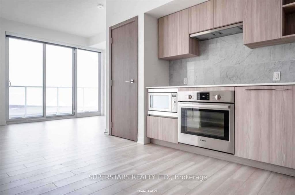 17 Bathurst Street, Unit 3516A thumbnail 9
