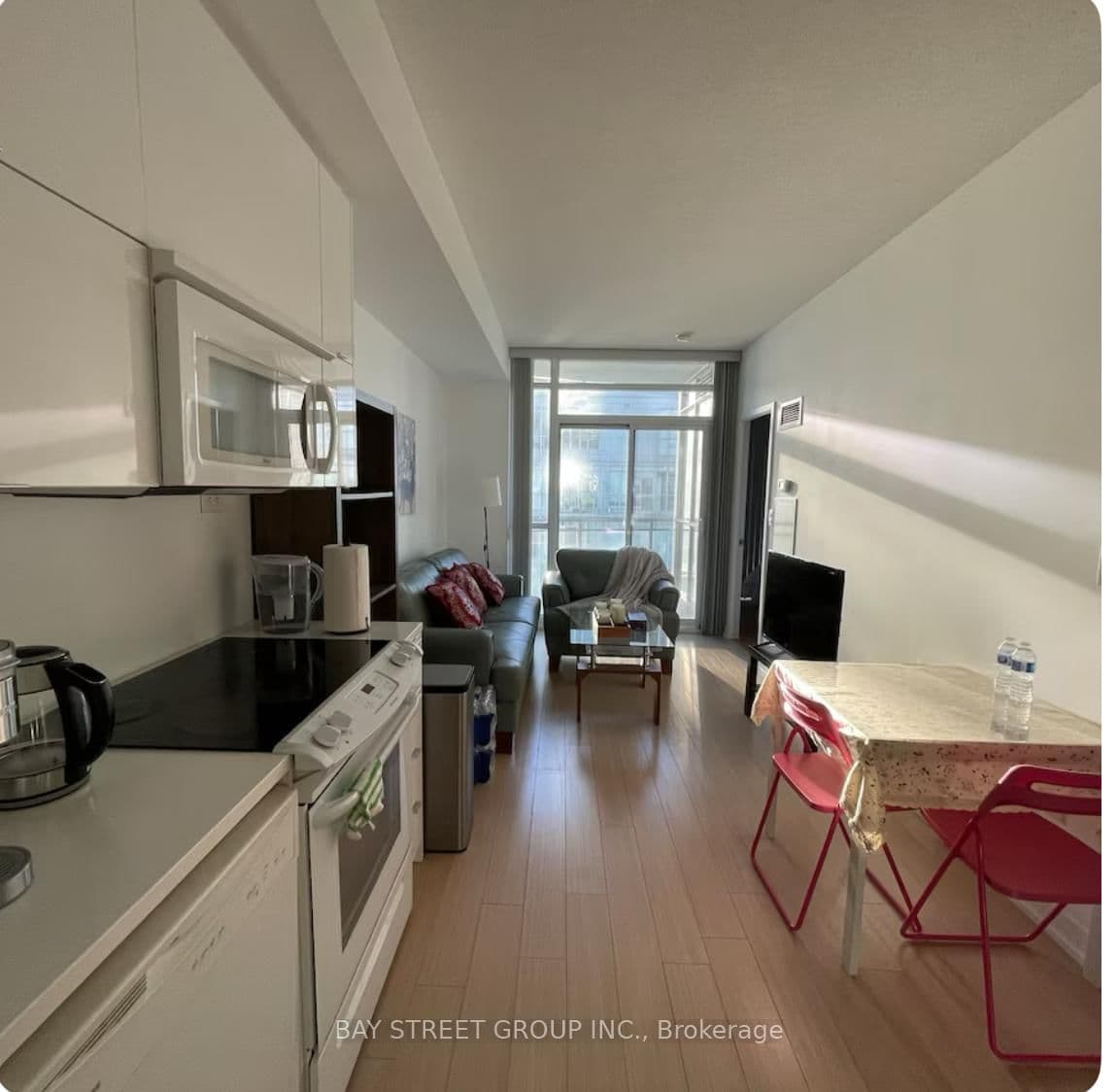 21 Iceboat Terrace, Unit 4303 thumbnail 3