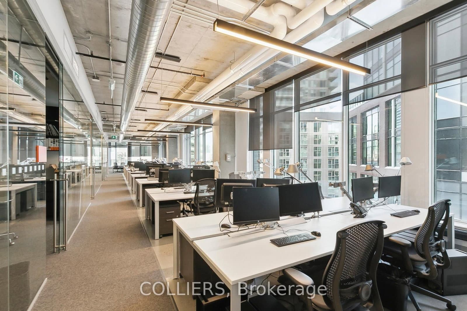 130 Queens Quay, Unit 700B thumbnail 8