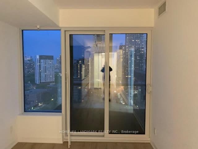 319 Jarvis Street, Unit 1701 thumbnail 17