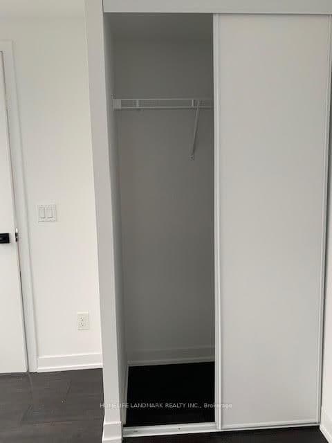 319 Jarvis Street, Unit 806 thumbnail 17