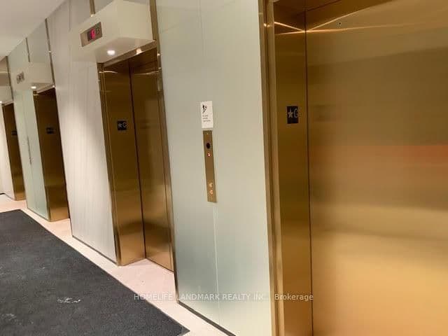 319 Jarvis Street, Unit 806 thumbnail 8