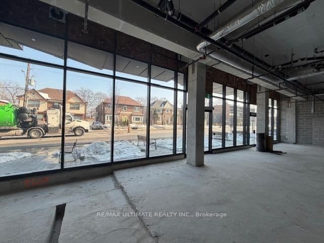1718 Bayview Avenue, Unit 3 thumbnail 3