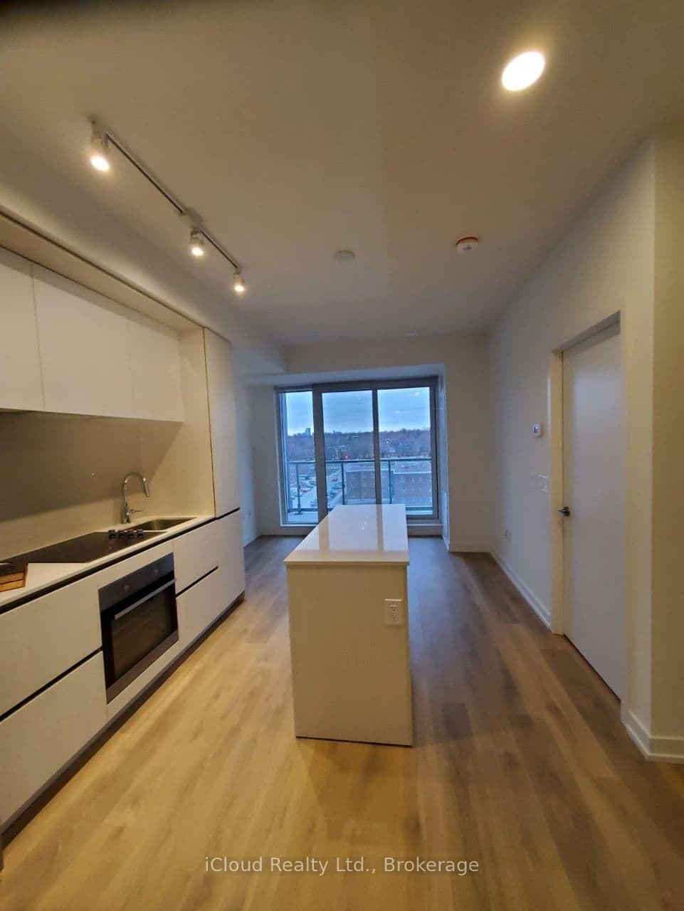225 Sumach Street, Unit 610 thumbnail 4