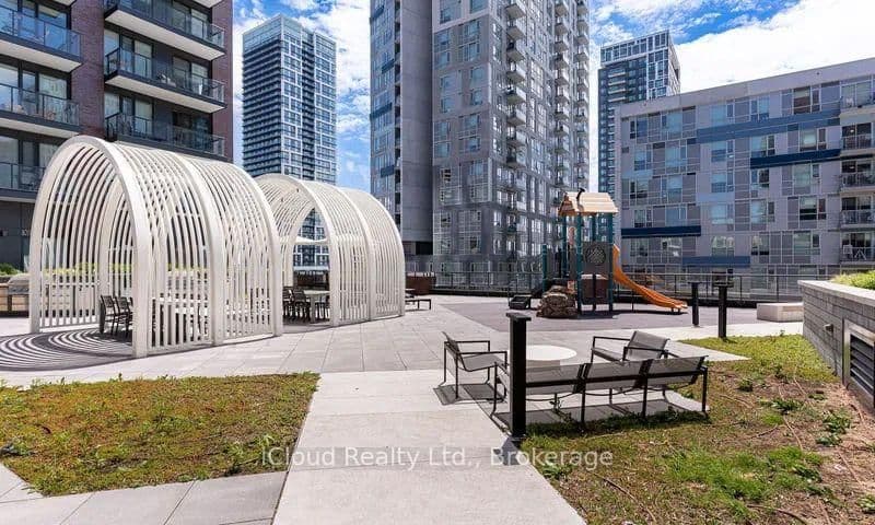 130 River Street, Unit 203 thumbnail 29