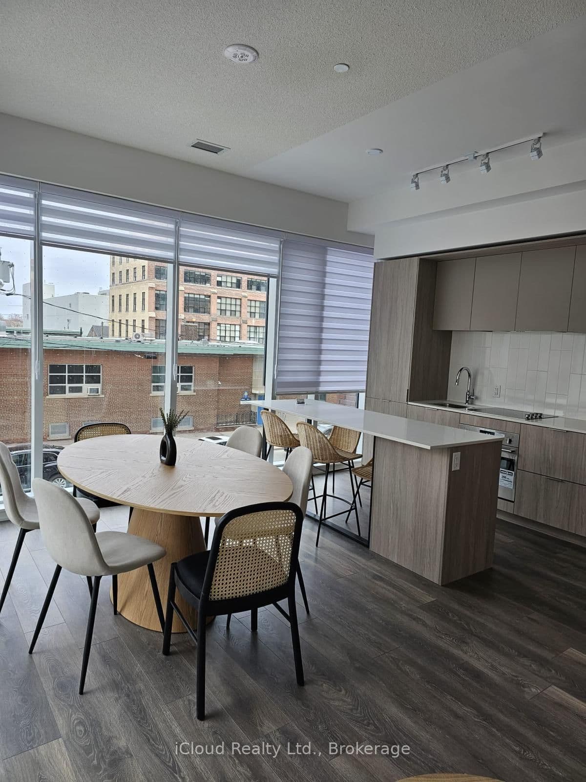 130 River Street, Unit 203 thumbnail 6