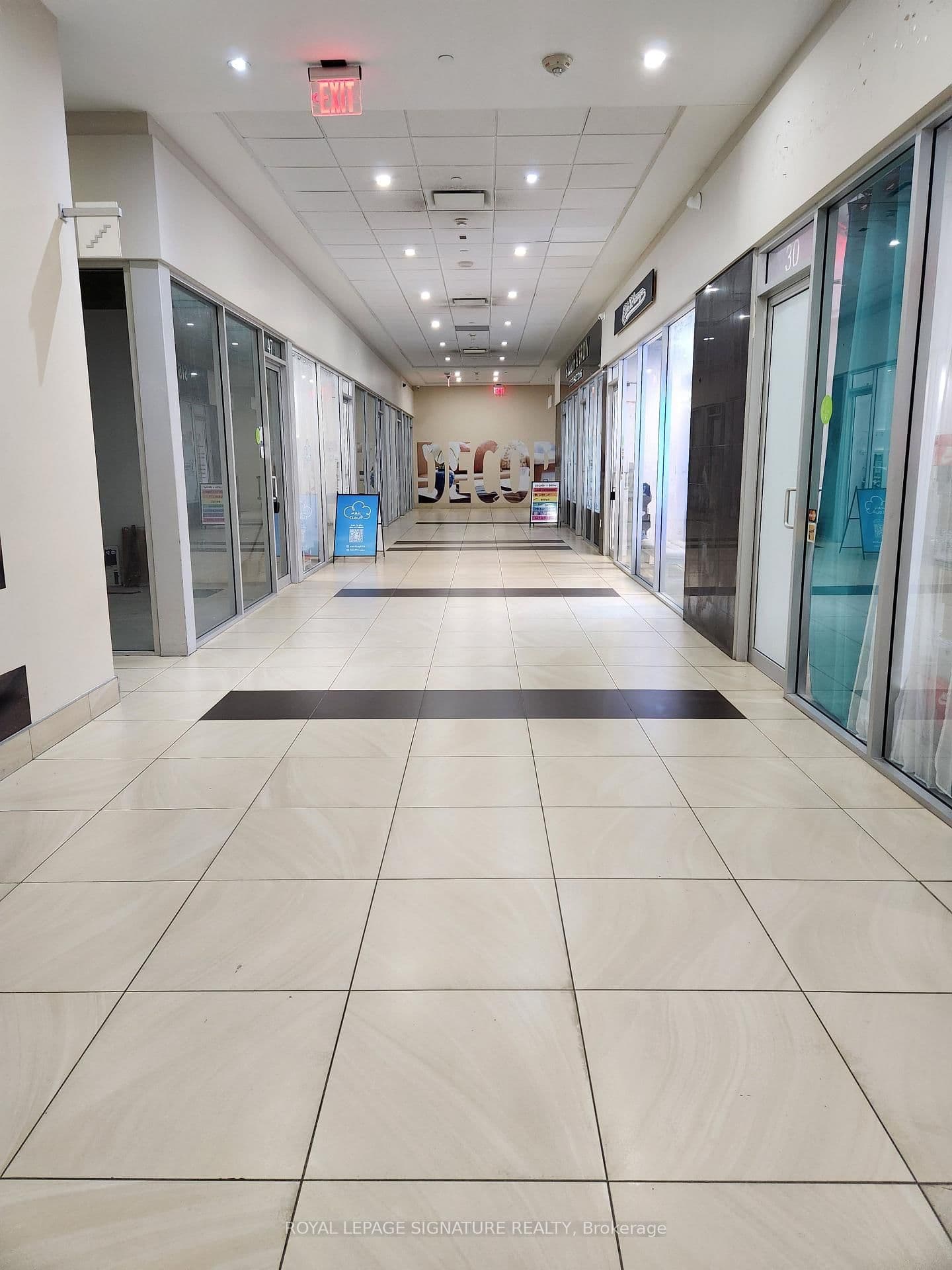 384 Yonge Street, Unit 47 thumbnail 12