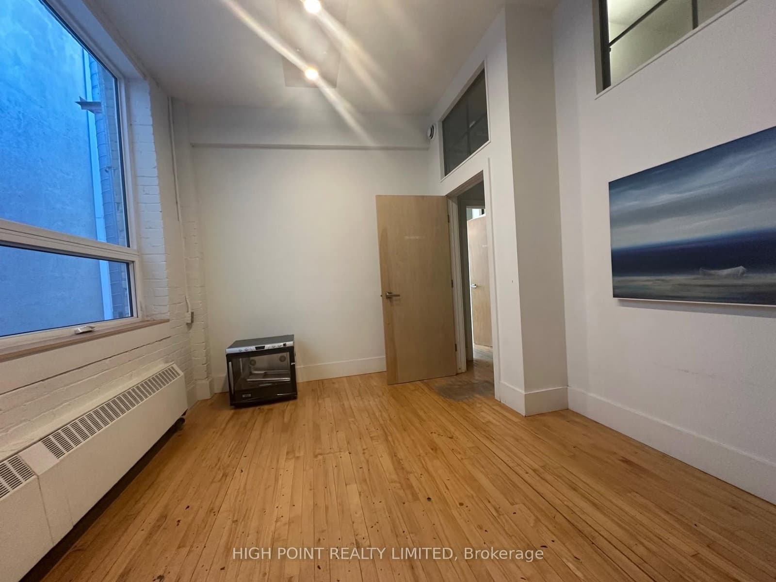 12 Birch Avenue, Unit 207 thumbnail 13
