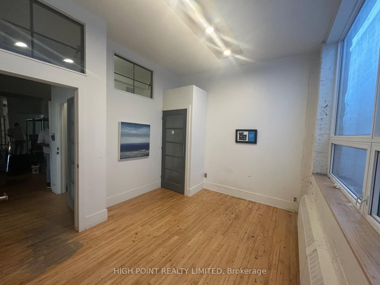 12 Birch Avenue, Unit 207 thumbnail 14