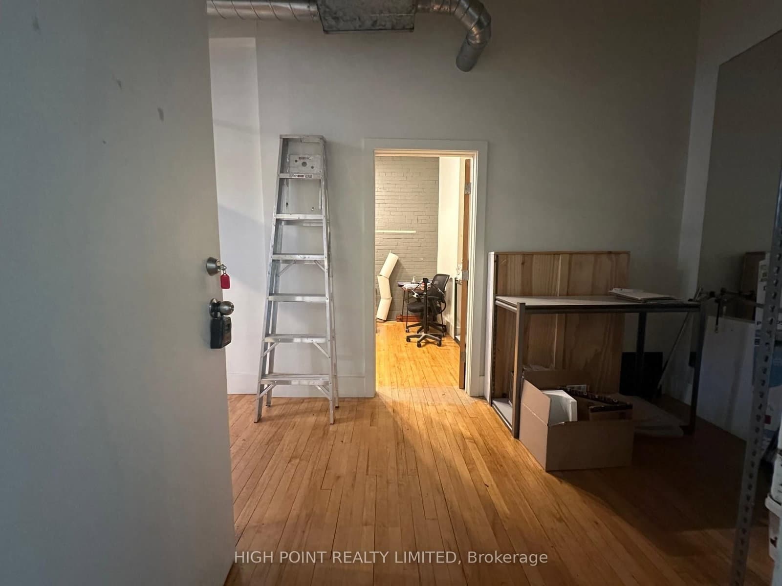 12 Birch Avenue, Unit 207 thumbnail 4