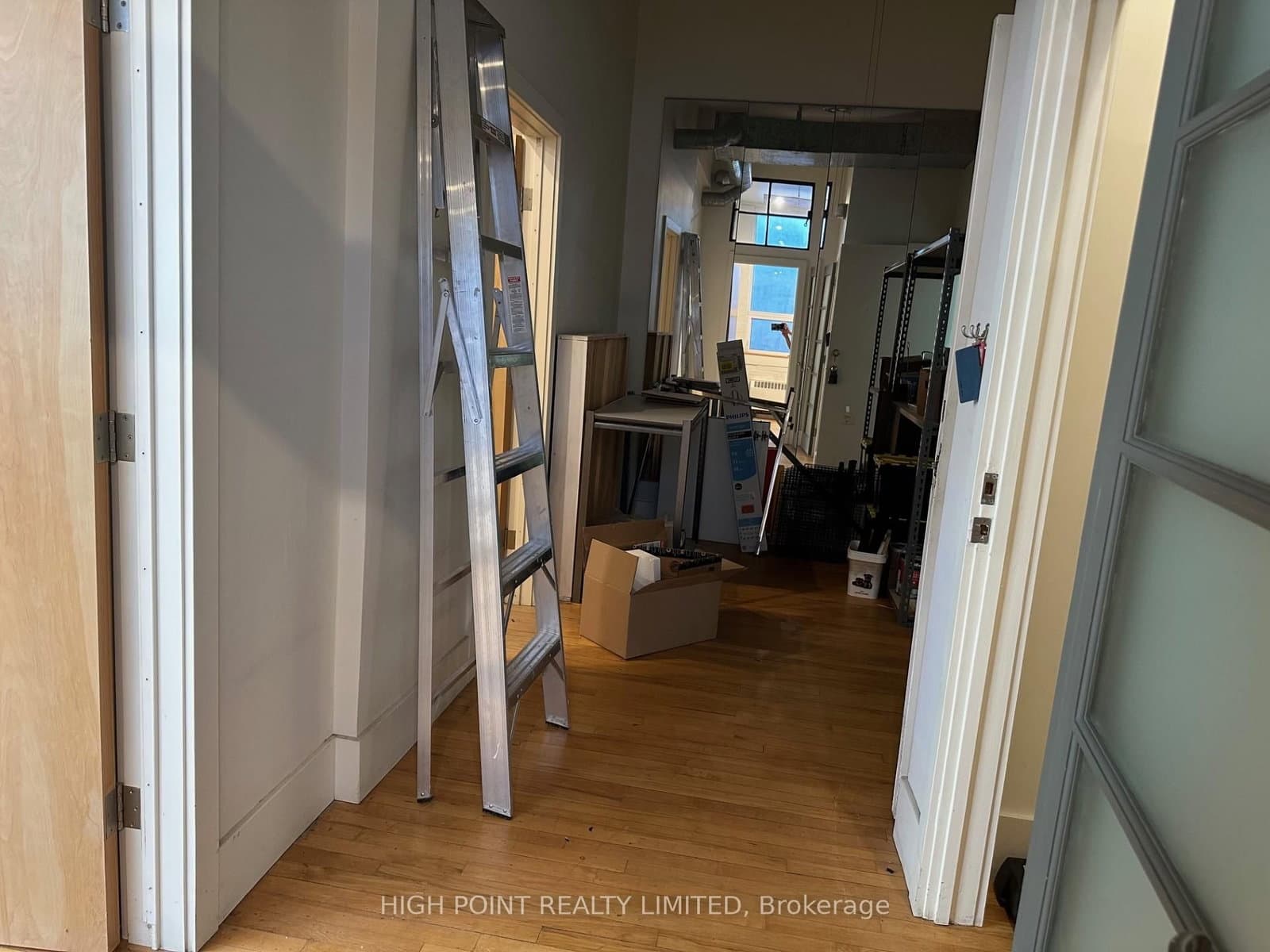 12 Birch Avenue, Unit 207 thumbnail 7