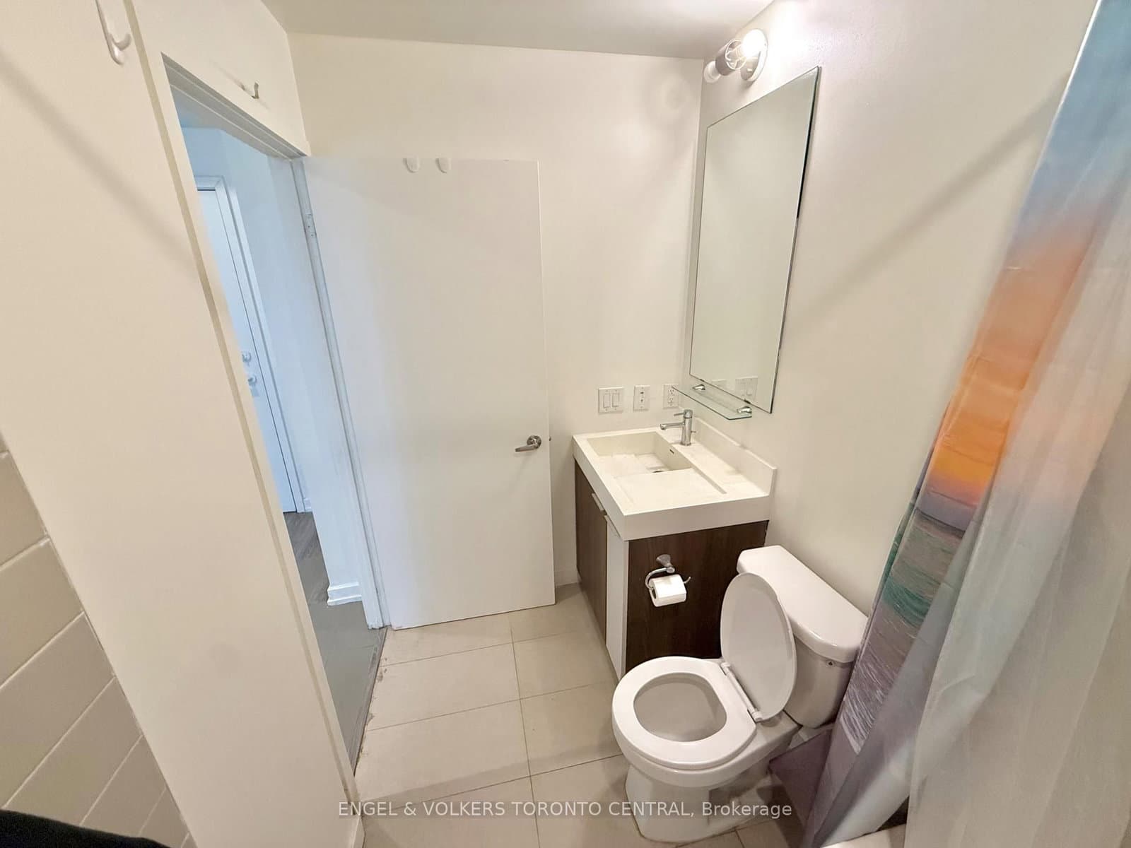 20 Tubman Avenue, Unit 1011 thumbnail 13
