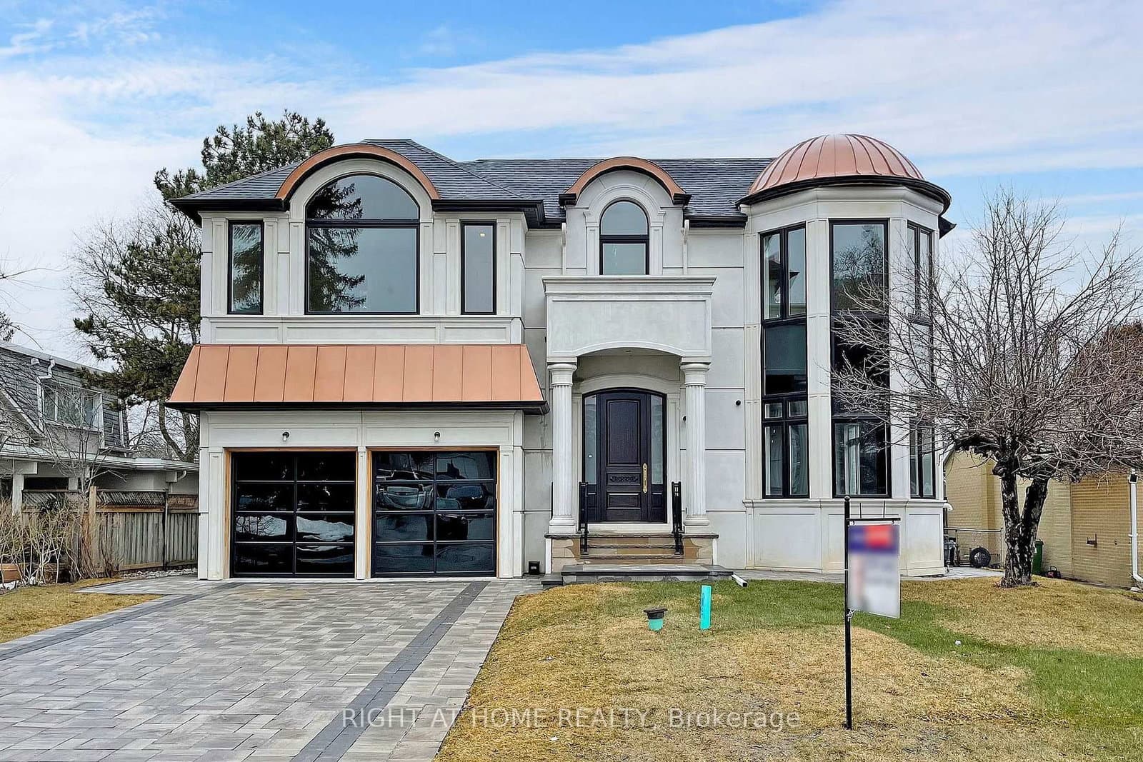 10 Jocelyn Crescent - Image 1