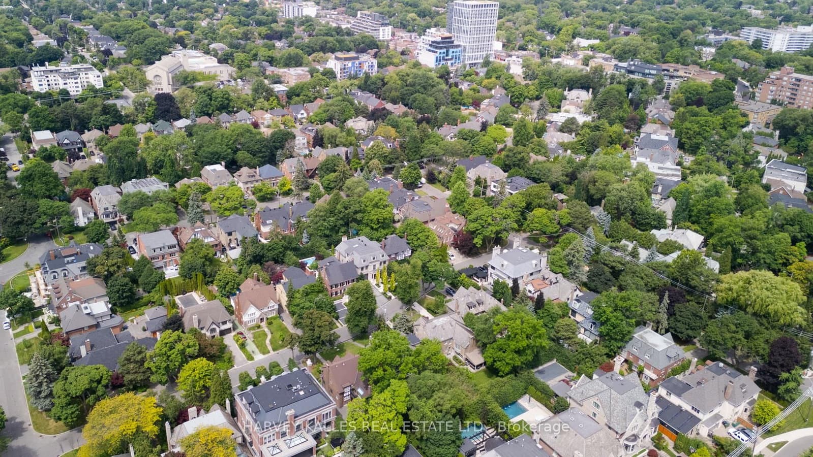 412 Glenayr Road thumbnail 14