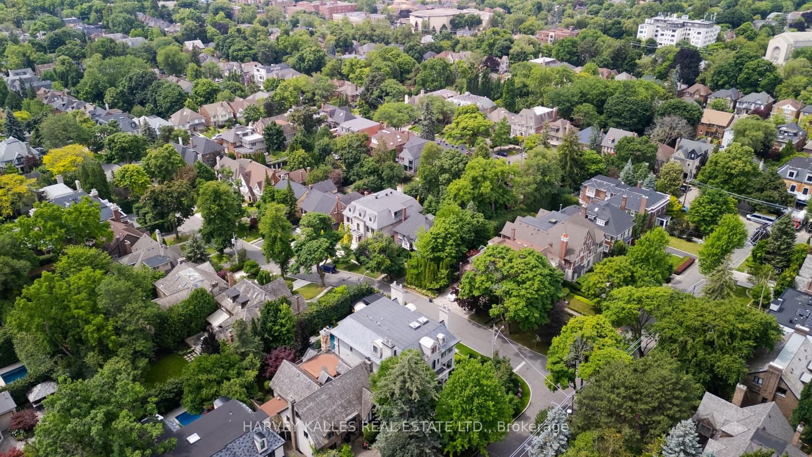 412 Glenayr Road thumbnail 15