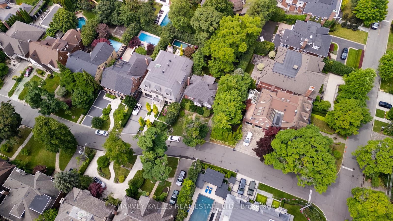 412 Glenayr Road thumbnail 19