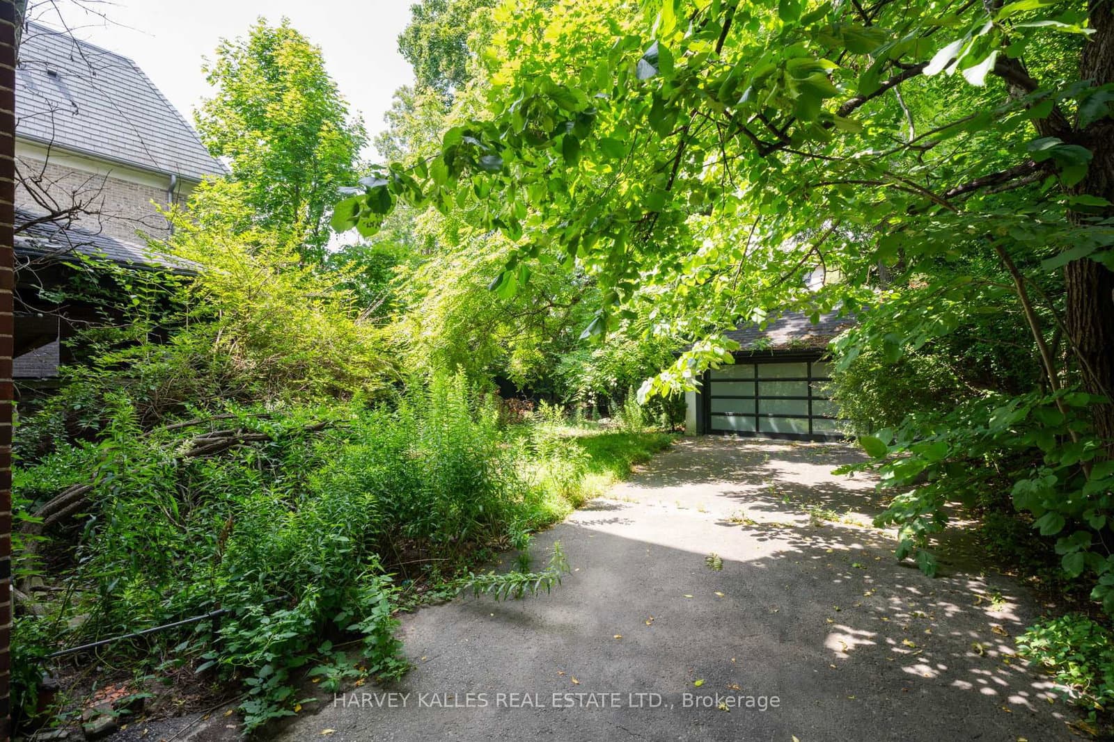 412 Glenayr Road thumbnail 5