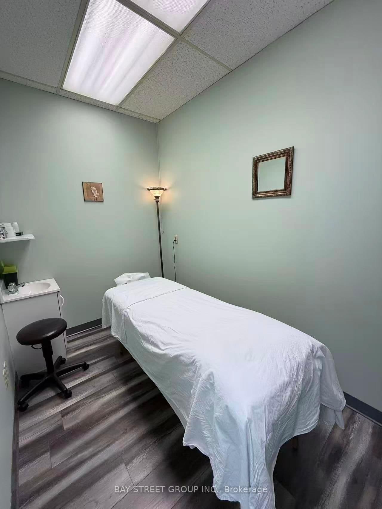 2175 Sheppard Avenue E, Unit 222 thumbnail 4