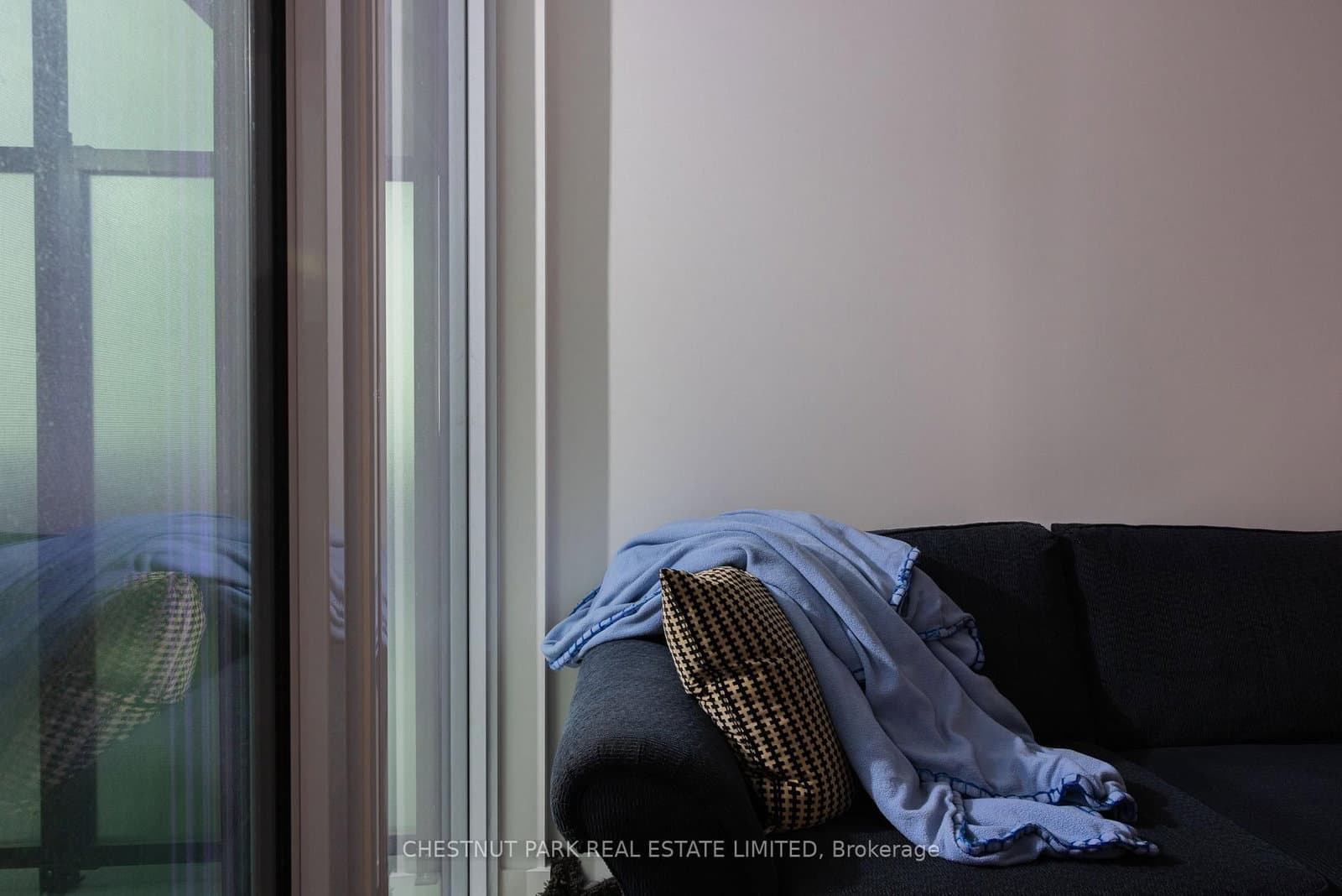 117 Broadway Avenue, Unit 1807 thumbnail 8