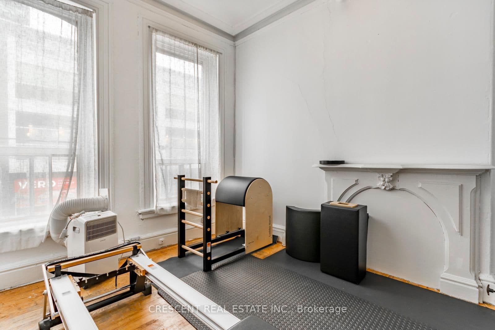 414 Queen Street W thumbnail 15