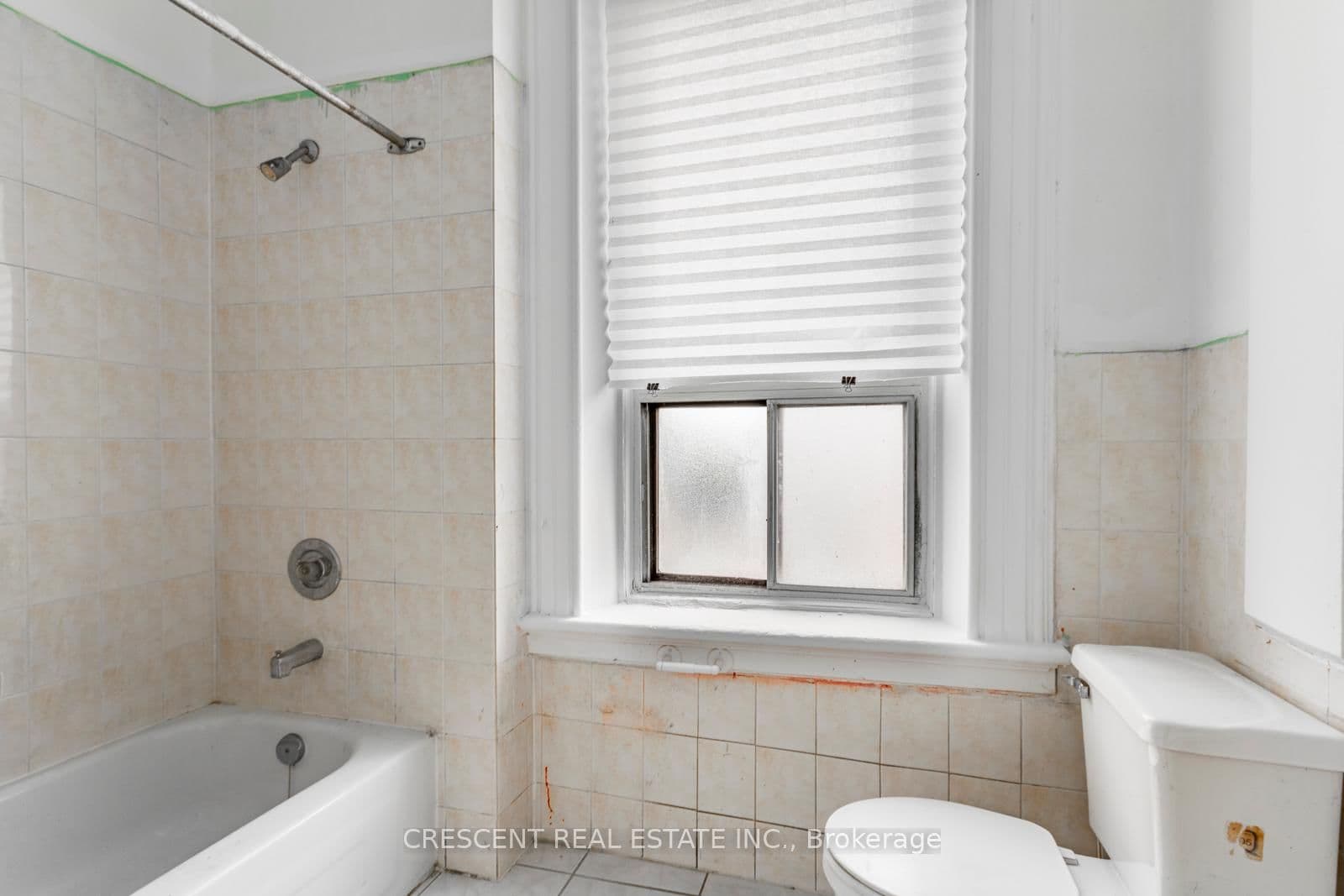 414 Queen Street W thumbnail 21