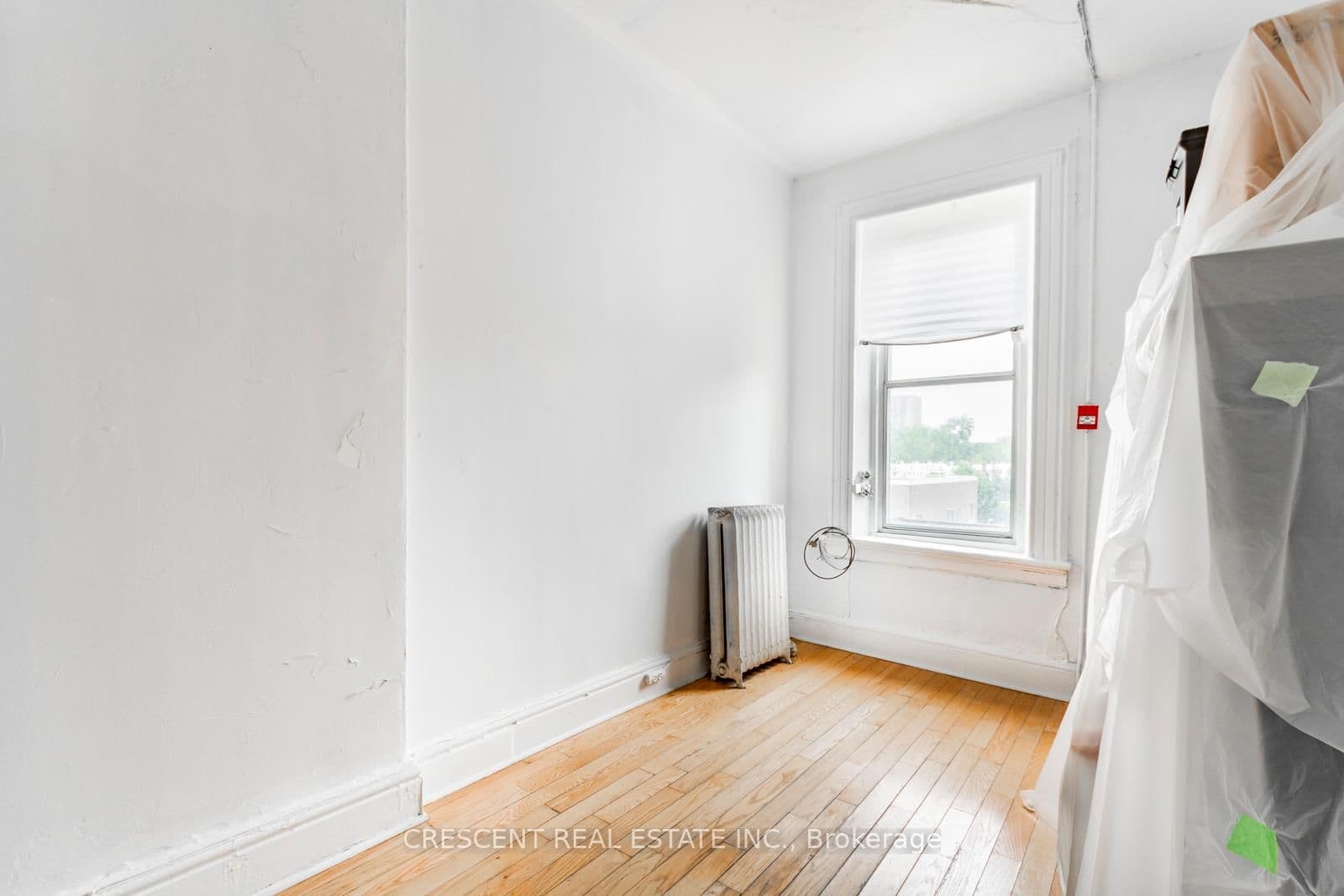 414 Queen Street W thumbnail 23