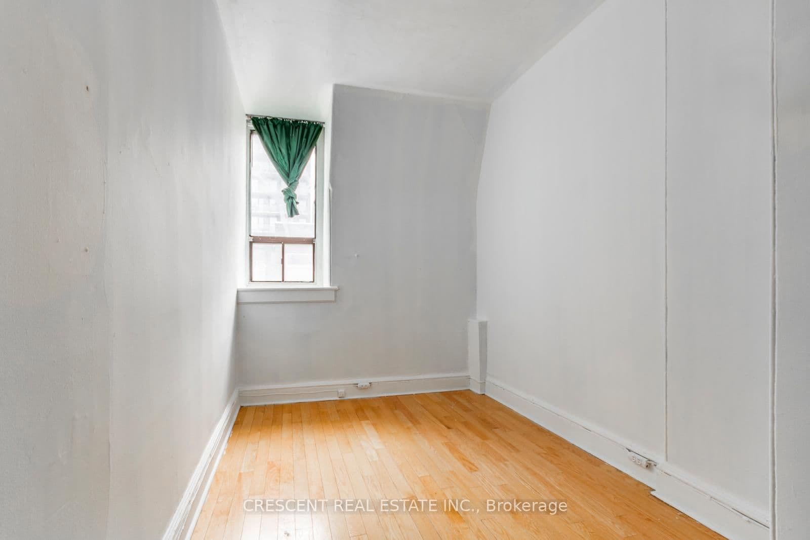 414 Queen Street W thumbnail 26