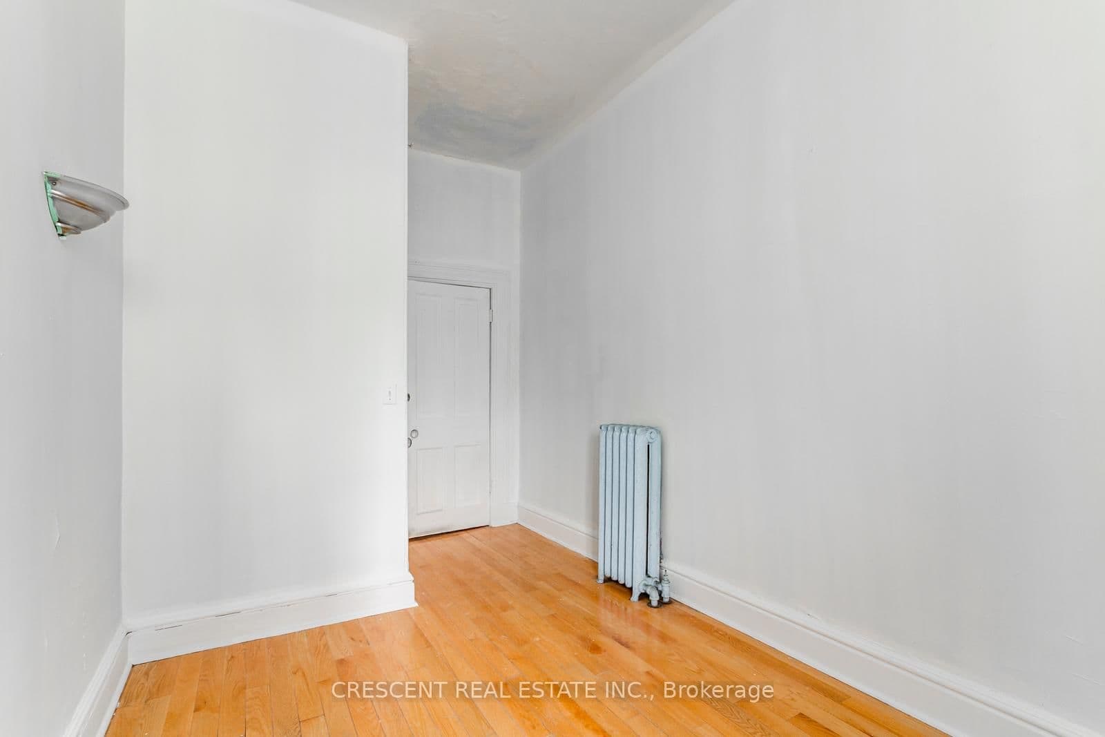 414 Queen Street W thumbnail 32