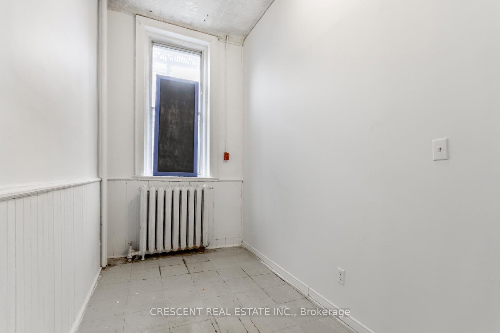 414 Queen Street W thumbnail 9