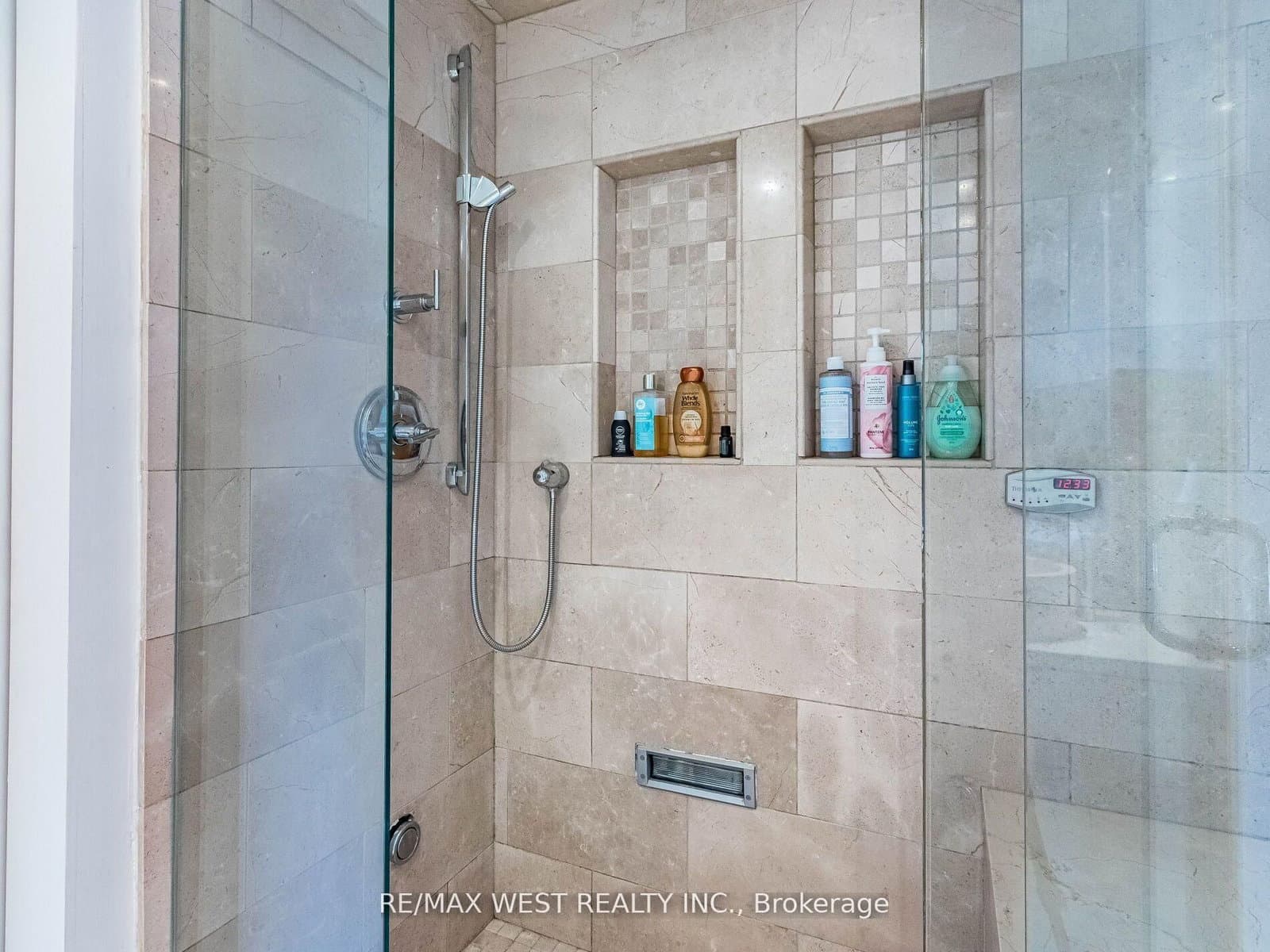 409 Bloor Street E, Unit Ph2 thumbnail 20