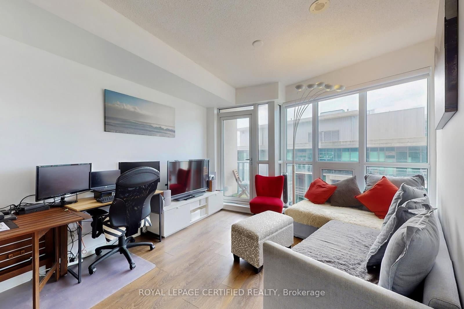 51 East Liberty Street, Unit 2003 thumbnail 13
