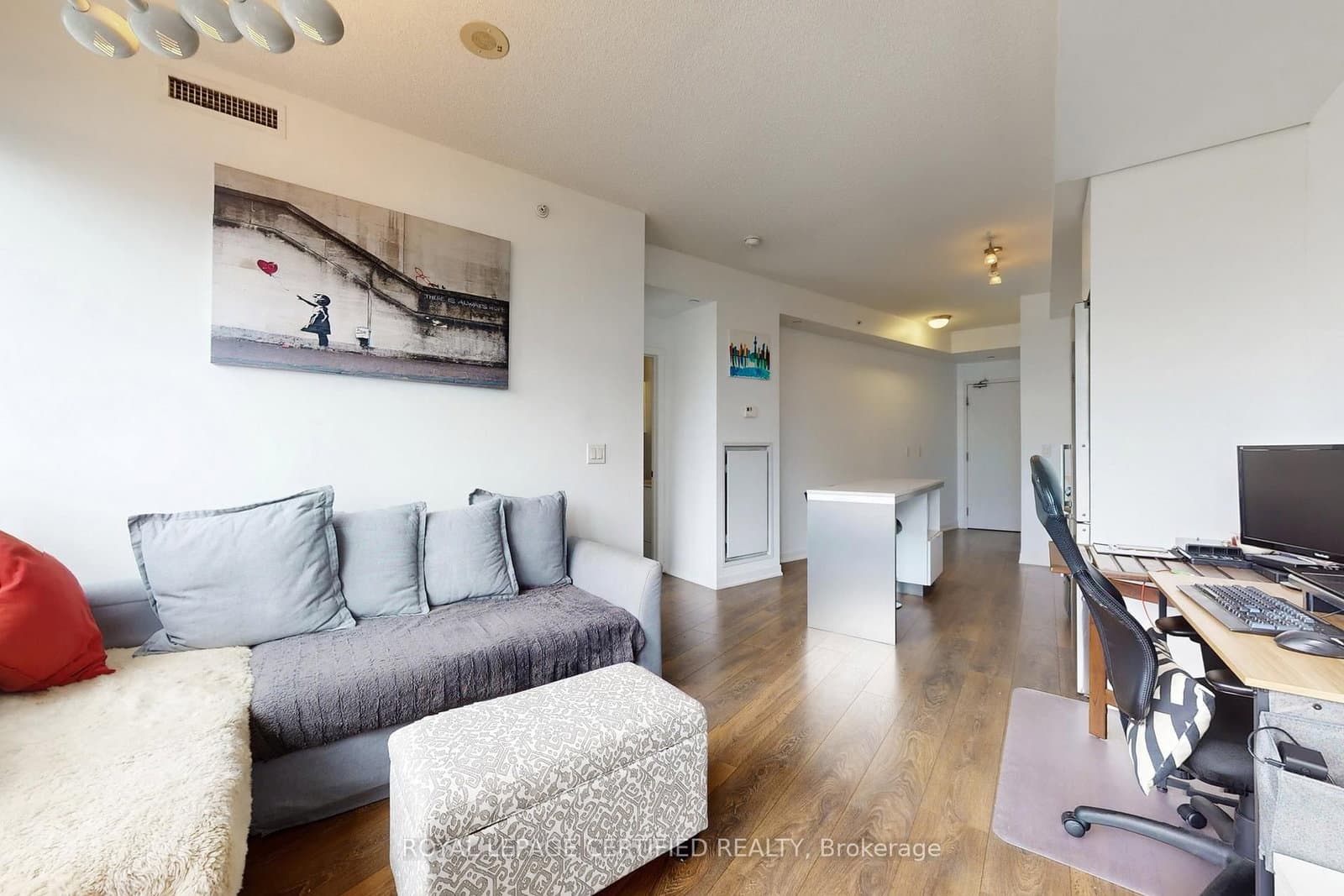 51 East Liberty Street, Unit 2003 thumbnail 15
