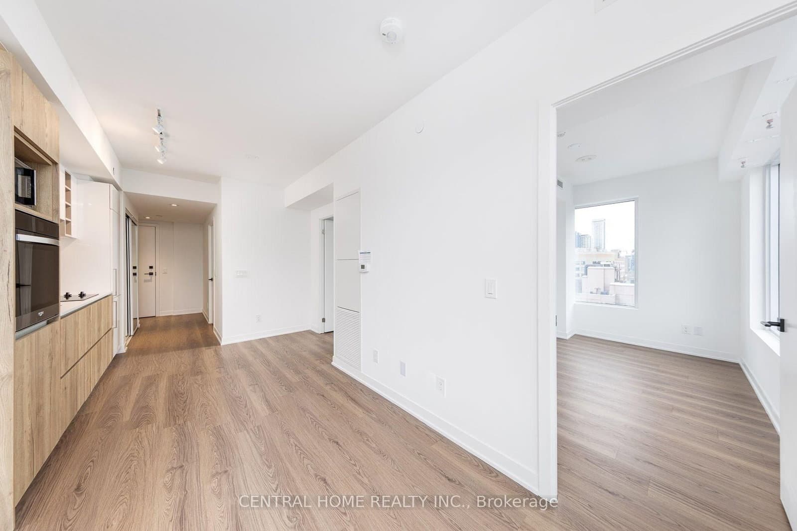 319 Jarvis Street, Unit 1906 thumbnail 9