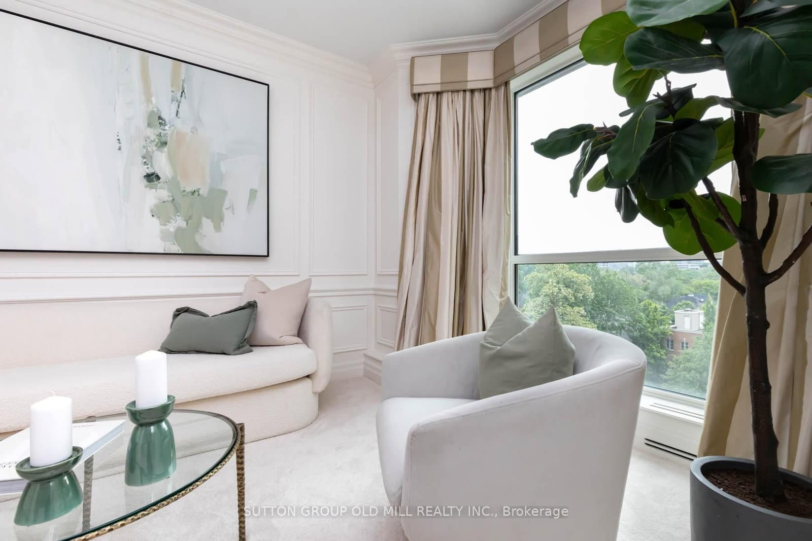 38 Avenue Road, Unit 700 thumbnail 25