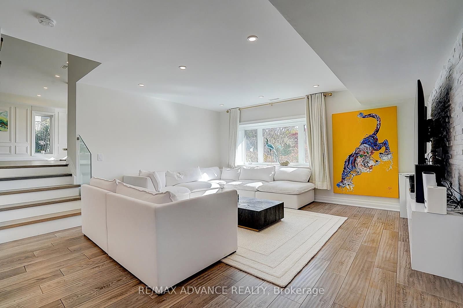32 Brookfield Road thumbnail 18