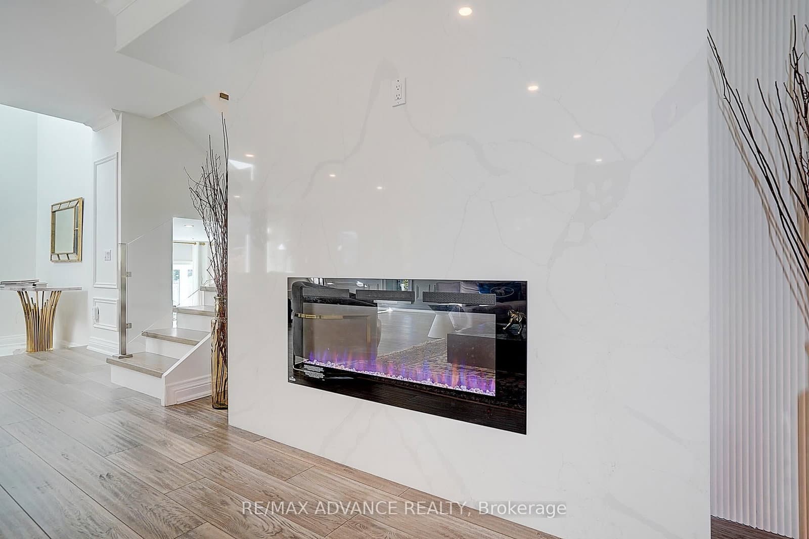 32 Brookfield Road thumbnail 8