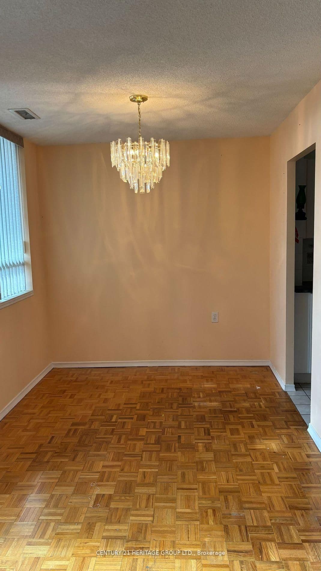 555 Wilson Heights Boulevard, Unit 503 thumbnail 29