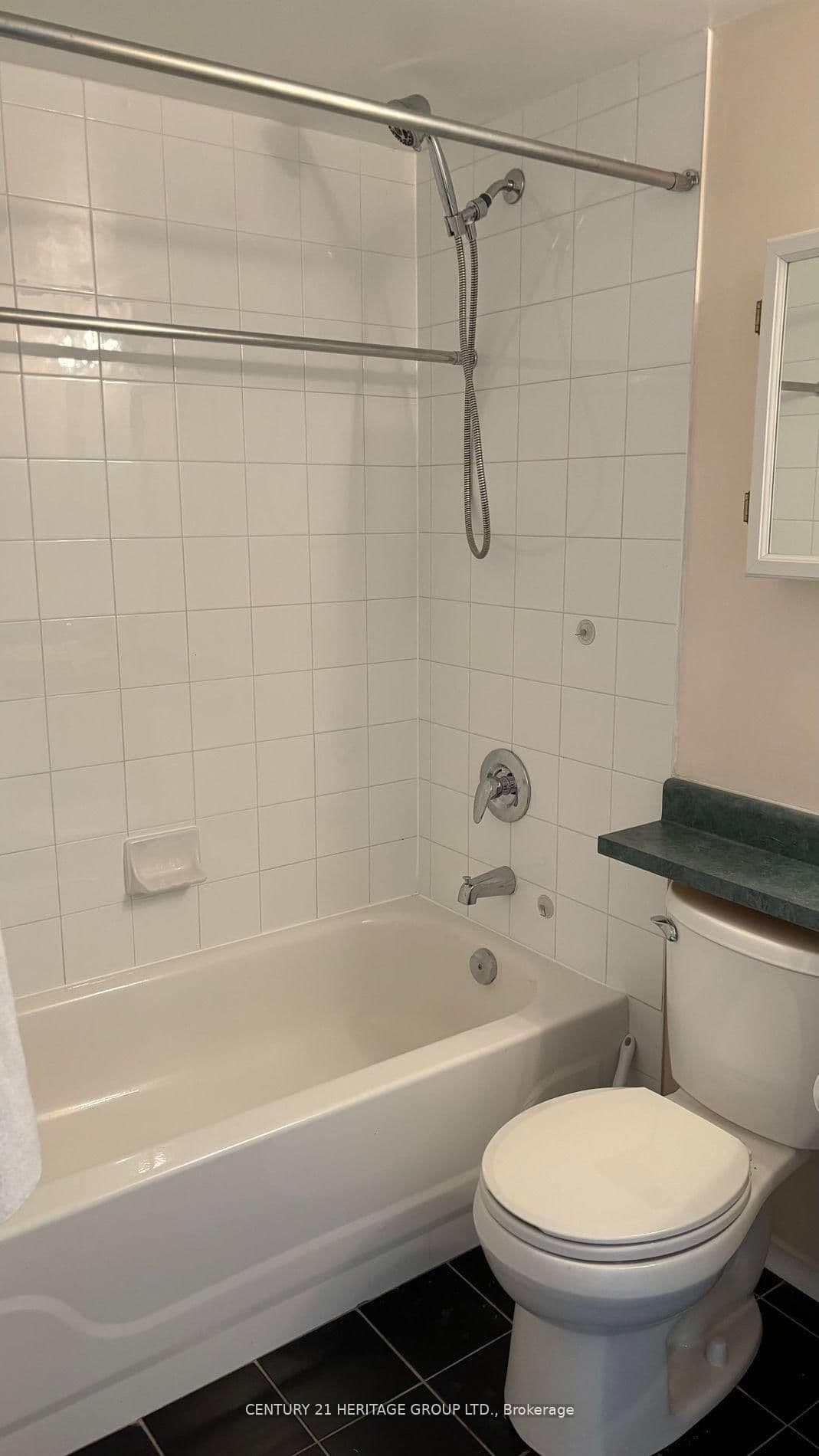 555 Wilson Heights Boulevard, Unit 503 thumbnail 6