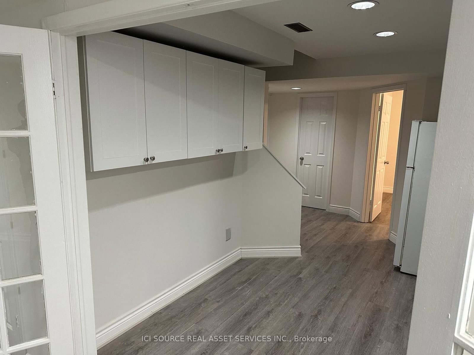 155 Highland Crescent, Unit Lower thumbnail 12