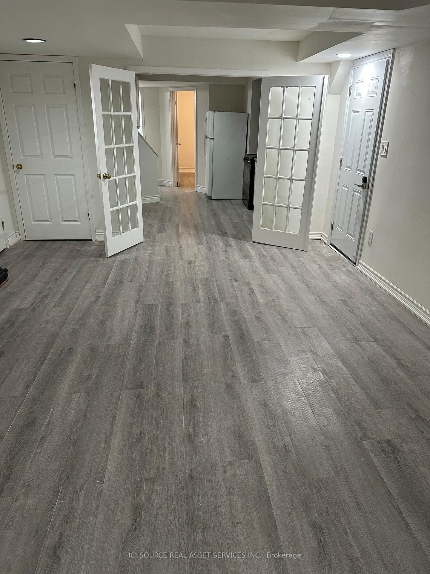 155 Highland Crescent, Unit Lower thumbnail 2