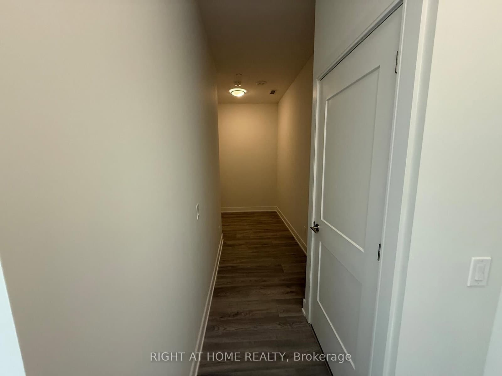 15 Ellerslie Avenue, Unit PH03 thumbnail 12