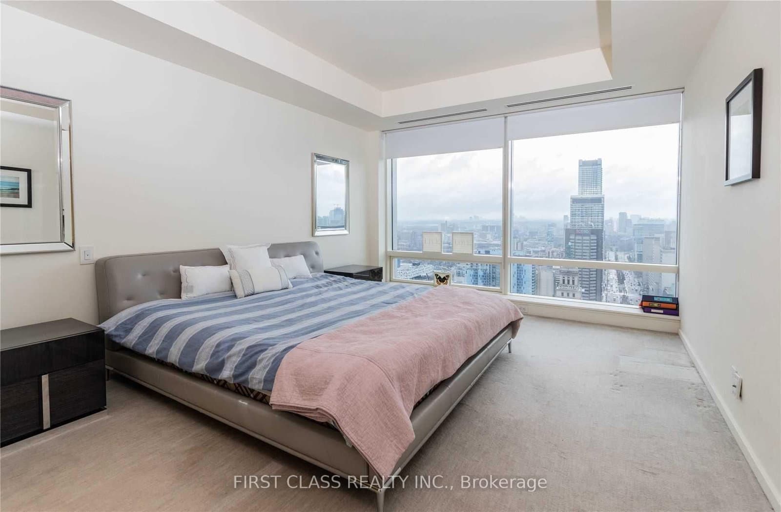 180 University Avenue, Unit 4106 thumbnail 8