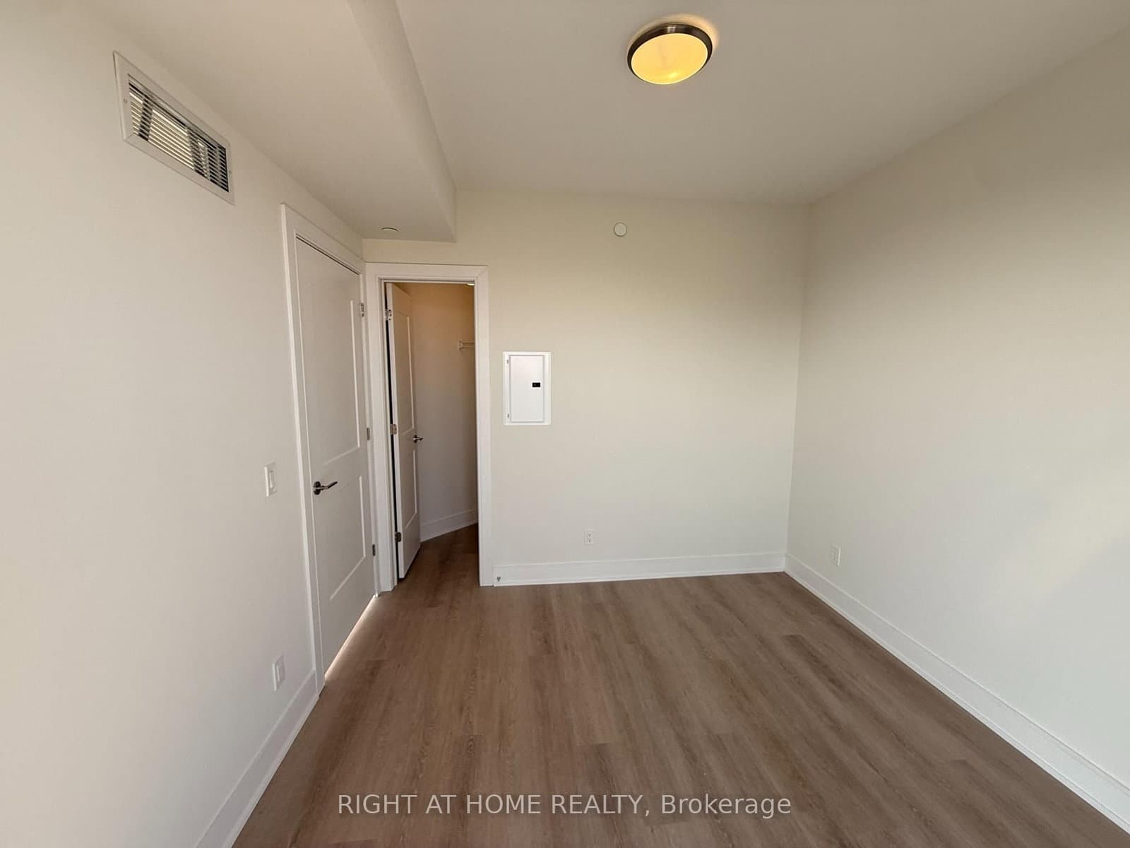 15 Ellerslie Avenue, Unit 2202 thumbnail 10