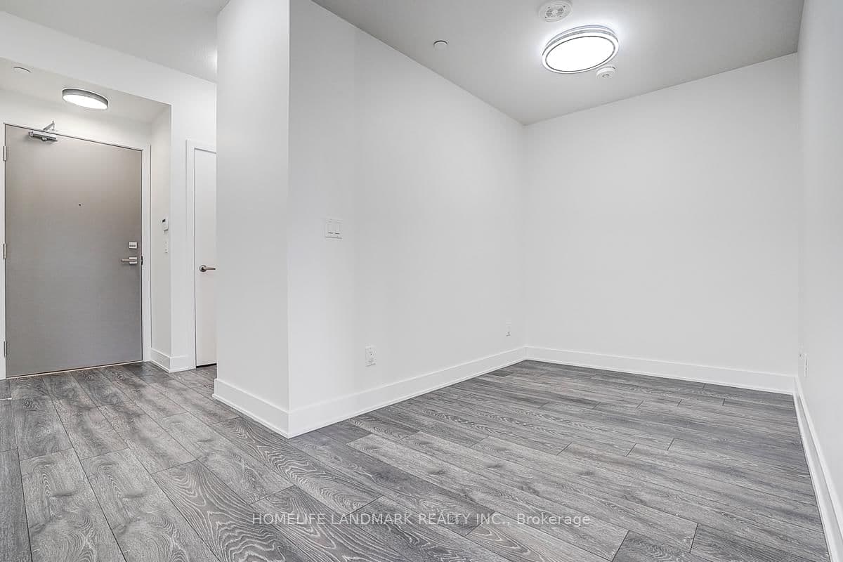 188 Fairview Mall Drive, Unit 309 thumbnail 12