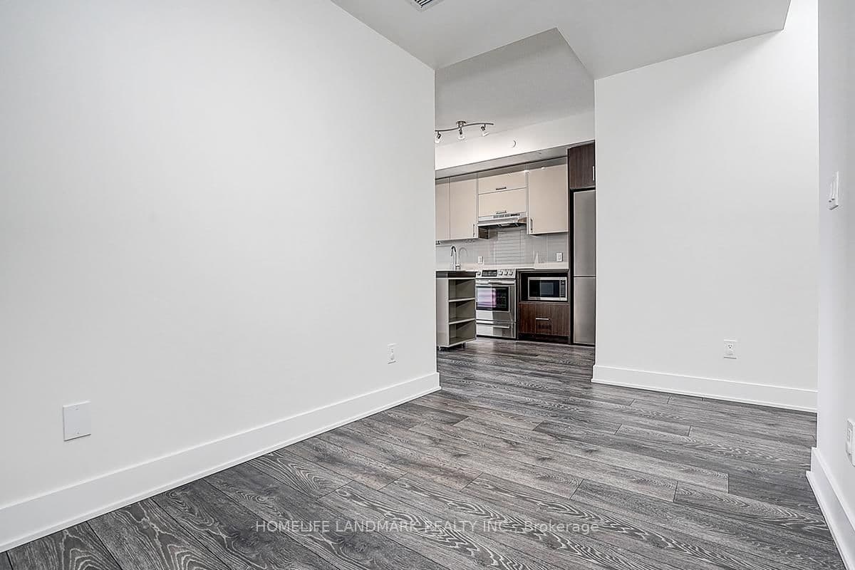 188 Fairview Mall Drive, Unit 309 thumbnail 14
