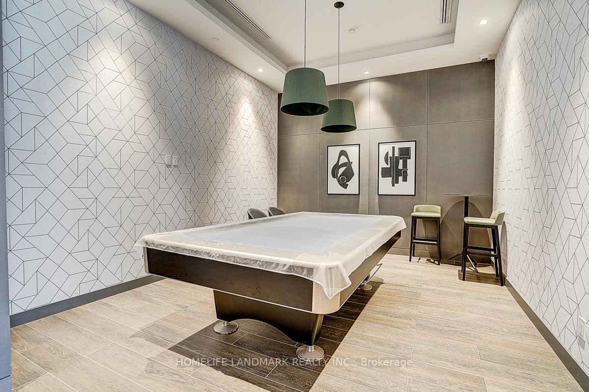 188 Fairview Mall Drive, Unit 309 thumbnail 37
