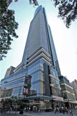 384 Yonge Street, Unit 31 thumbnail 2