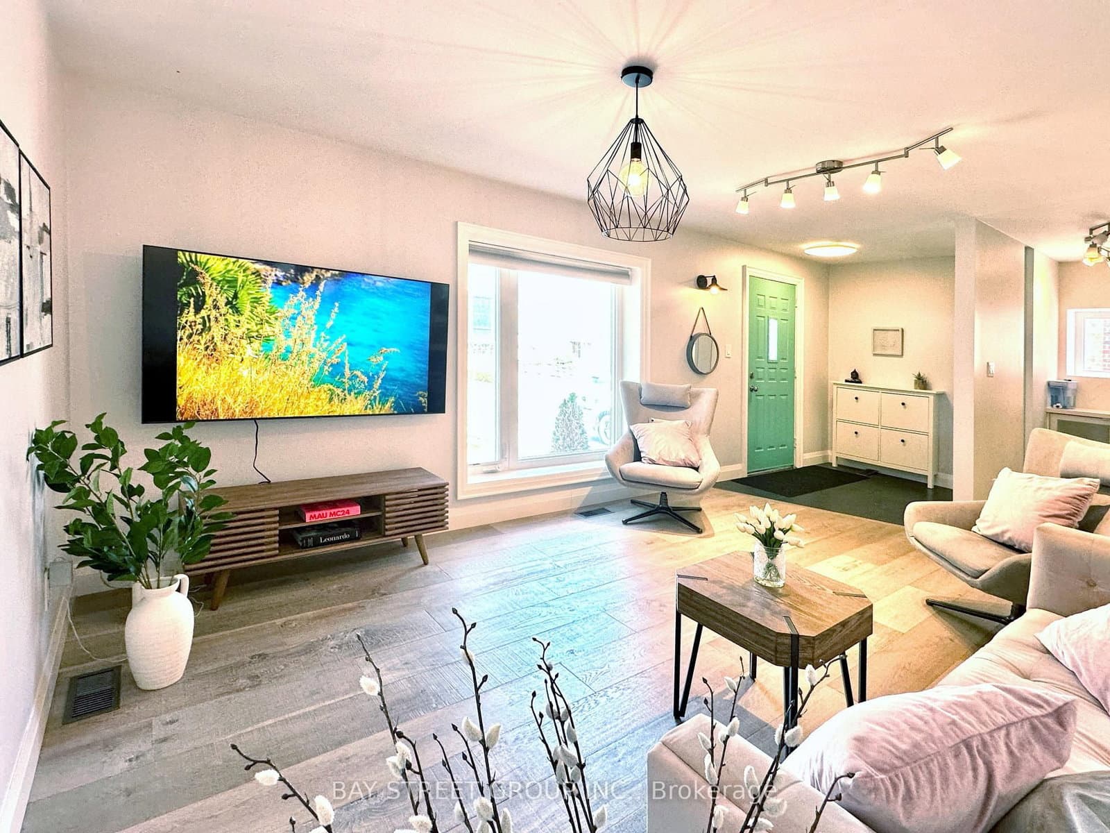 99 Park Home Avenue thumbnail 14